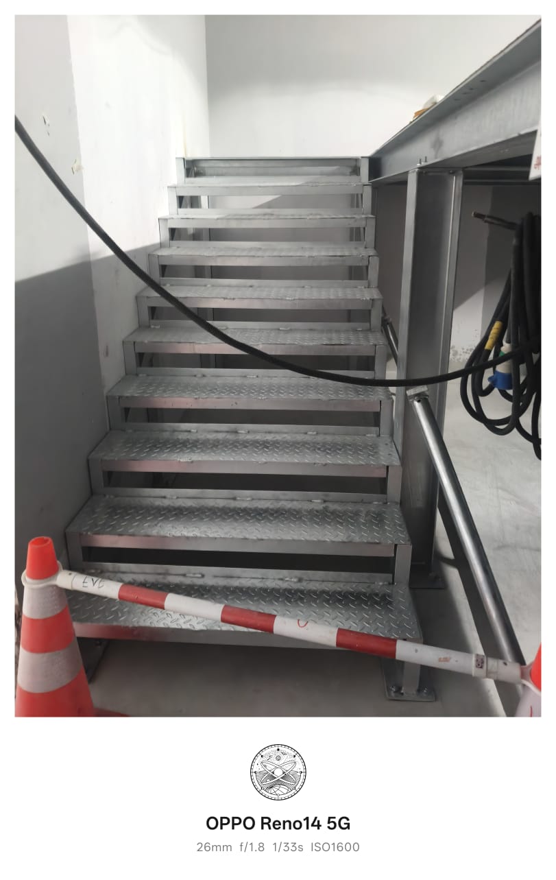 Prefabricated galvanized industrial stair stringers and handrails